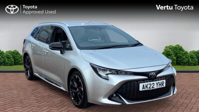 2022 Toyota Corolla 2.0 VVT-i Hybrid GR Sport 5dr CVT Hybrid Estate 49,243 mi photo
